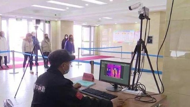 四川文理学院引入<i style='color:red'>通过式体温监测系统</i>做好学校疫情防控工作