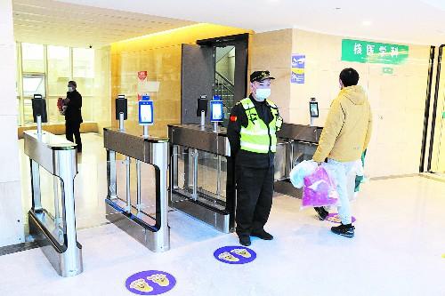 智能测温门禁系统