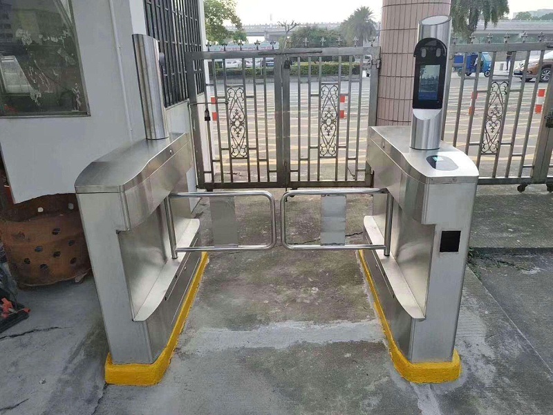 小区人脸识别门禁