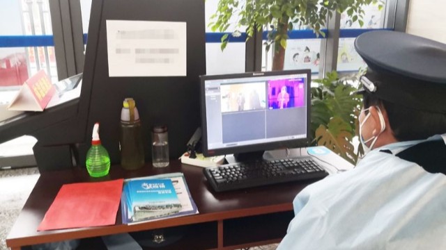 红外人体测温仪