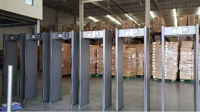 这家对合作伙伴要求非常高的企业，为何选择“探天下”<i style='color:red'>防盗安检门</i>厂家